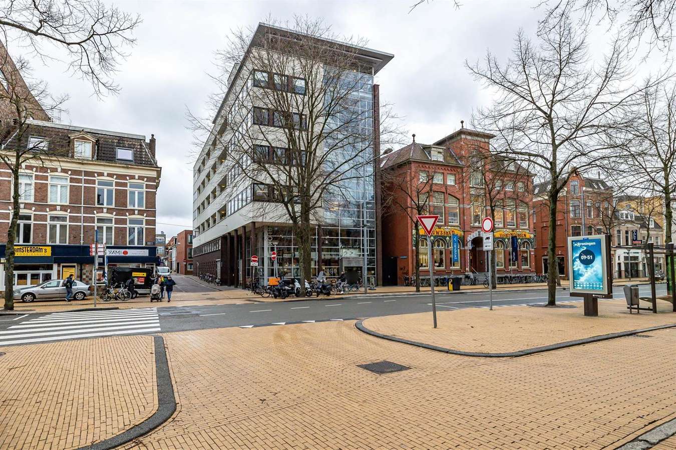 Gedempte Zuiderdiep 22 Gedempte Zuiderdiep 22