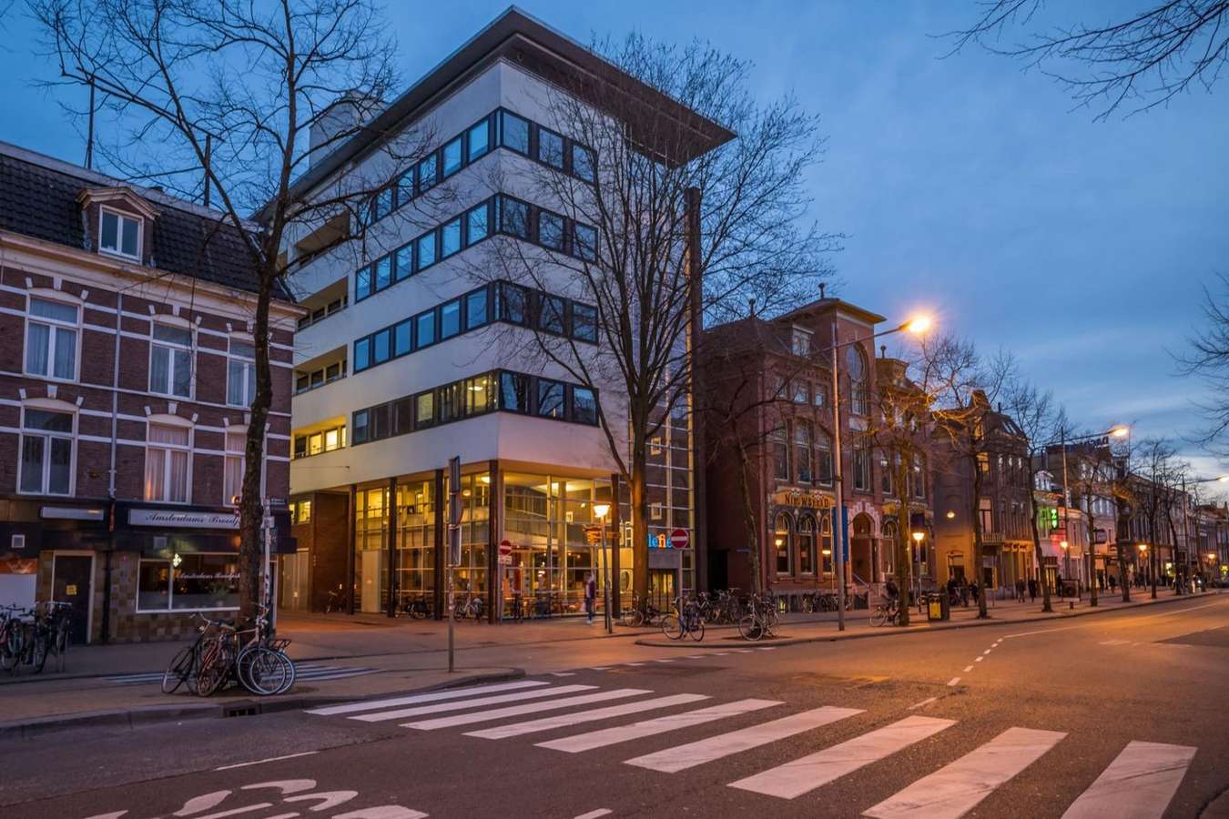 Gedempte Zuiderdiep 22 Gedempte Zuiderdiep 22
