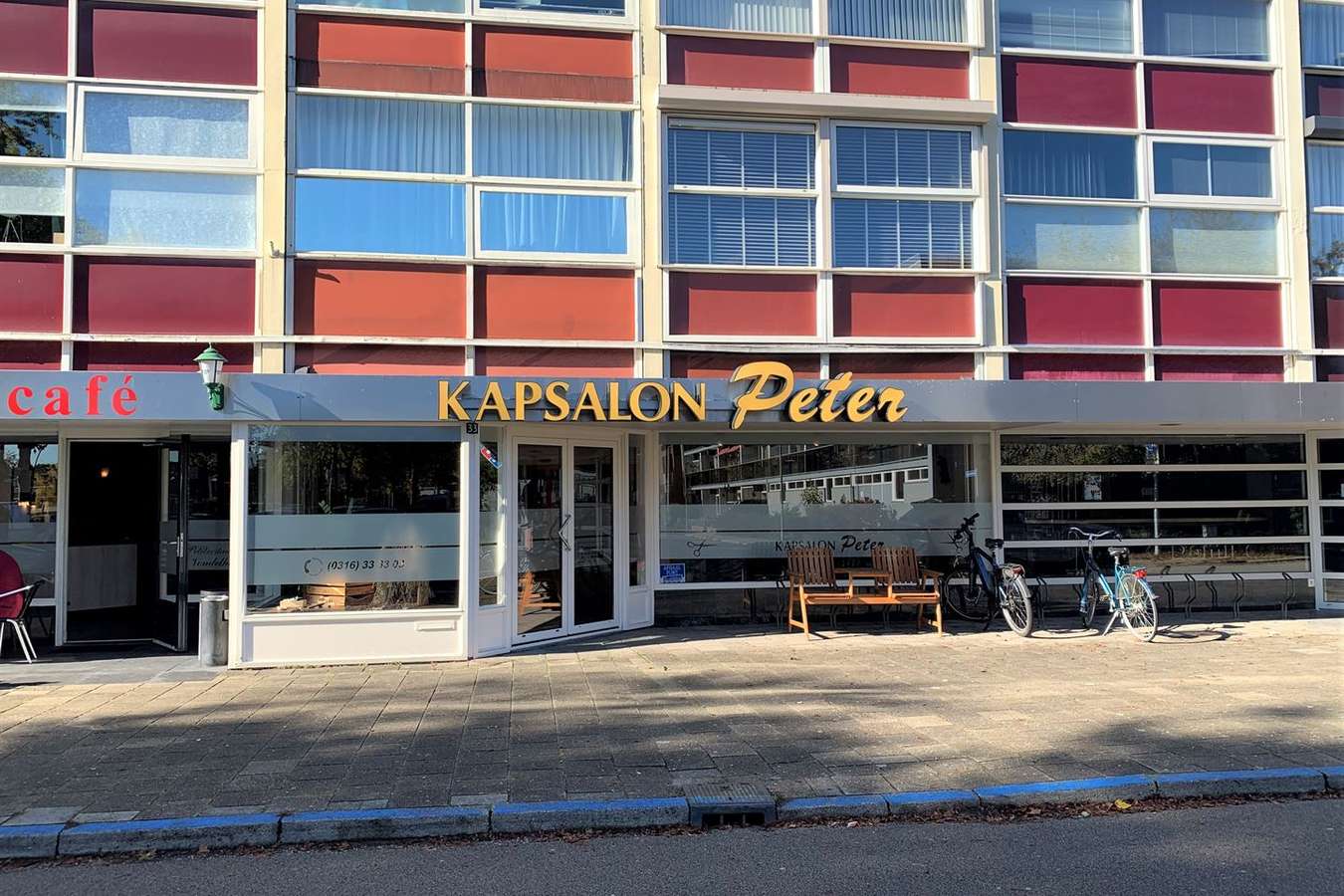 Vondellaan 33 in Zevenaar Winkel met showroom kopen