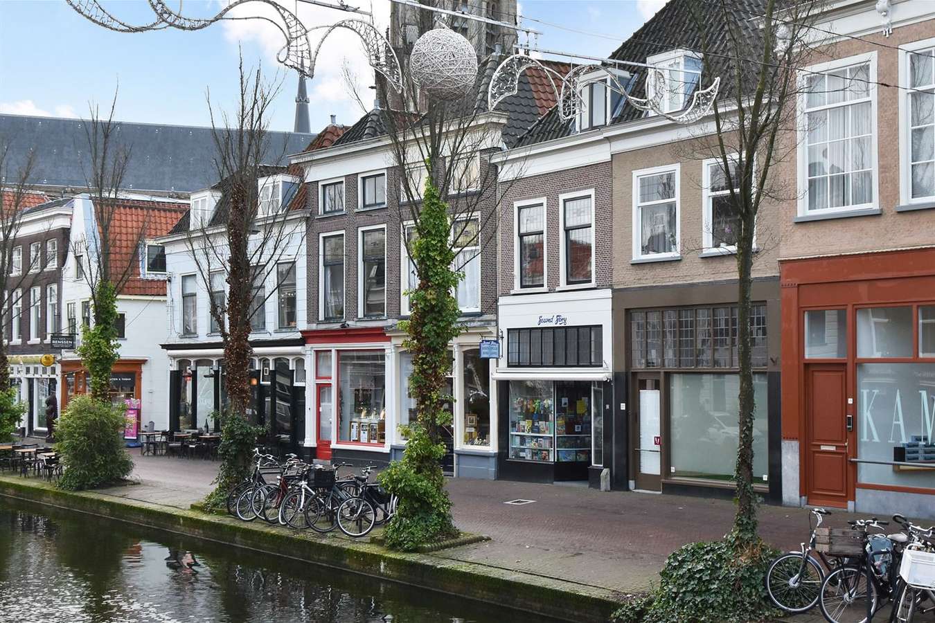 Vrouwjuttenland 25 Vrouwjuttenland 25