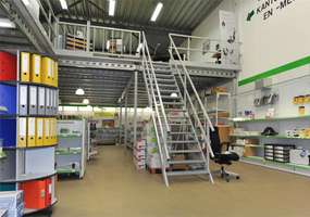 Cort van der Lindenstr 19