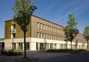 A. Hofmanweg 1B 04