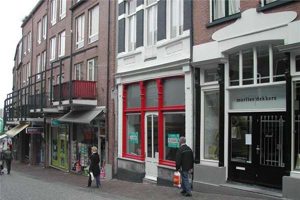 Stikke Hezelstraat 26 Stikke Hezelstraat 26