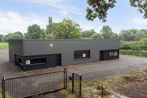 Oosterstraat 325 Oosterstraat 325