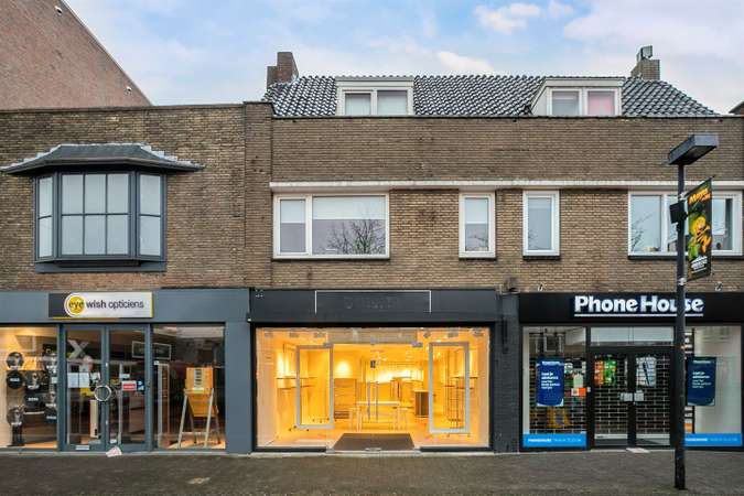 Hoofdstraat 195