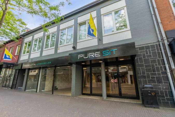 Kloosterstraat 21 Kloosterstraat 21
