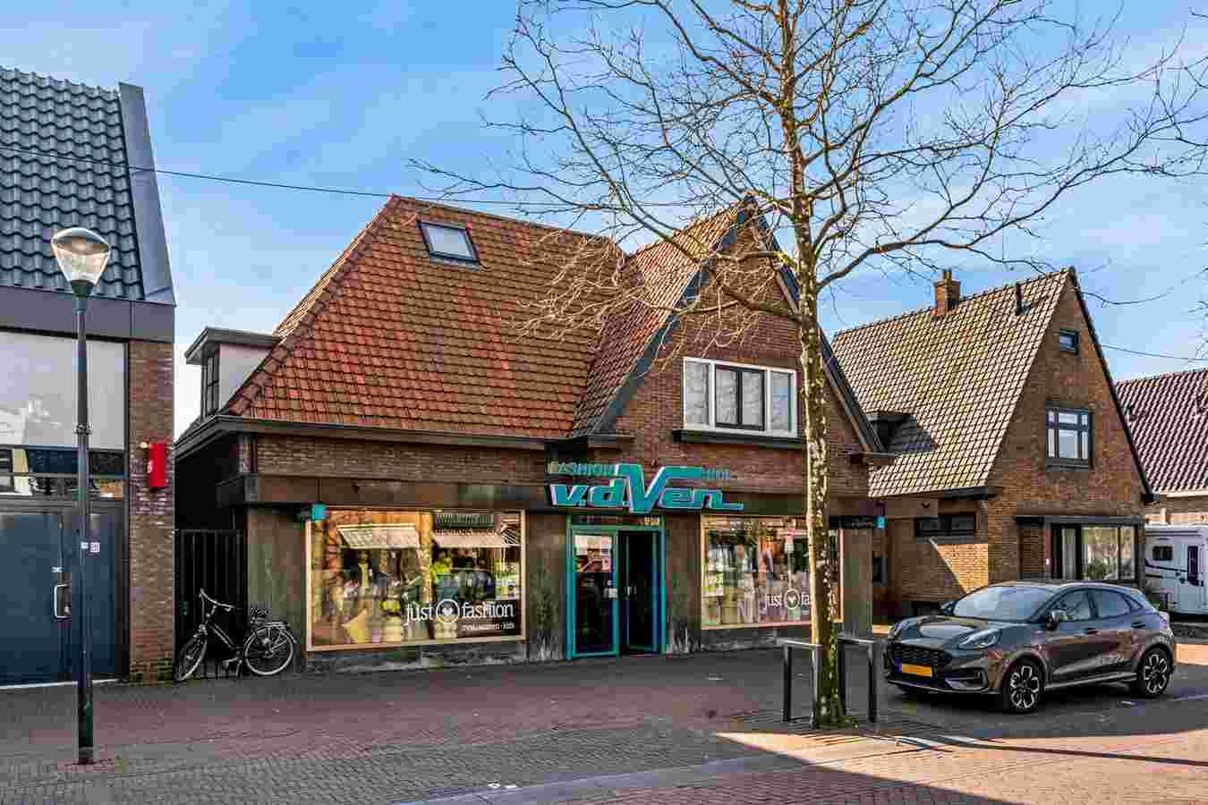 Stationsweg 27