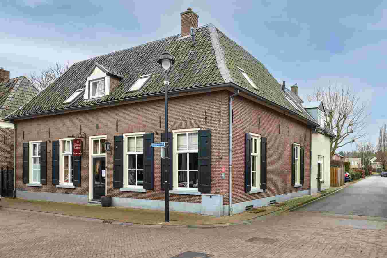 Dorpsstraat 14