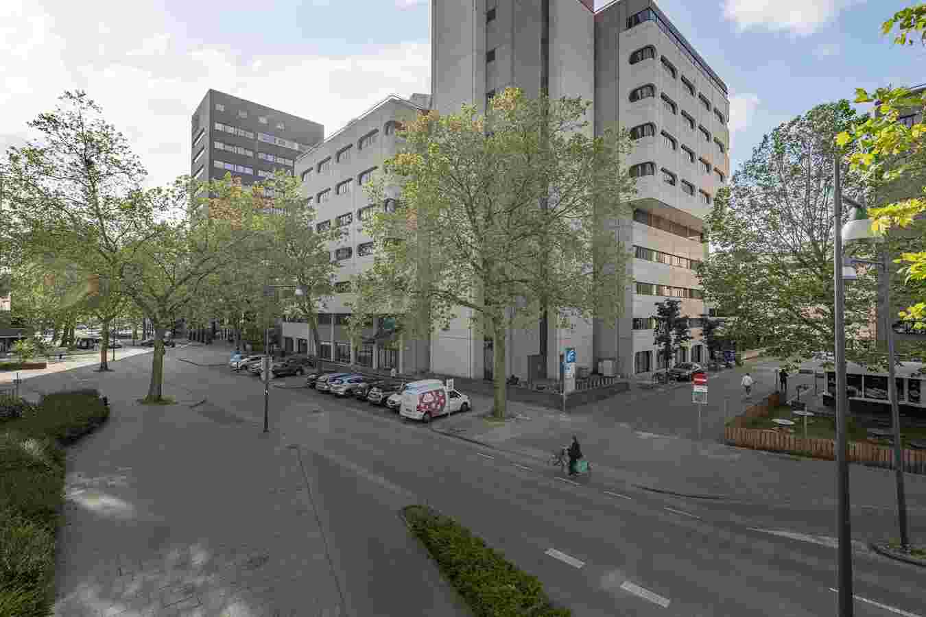 Pastoor Petersstraat 134-166
