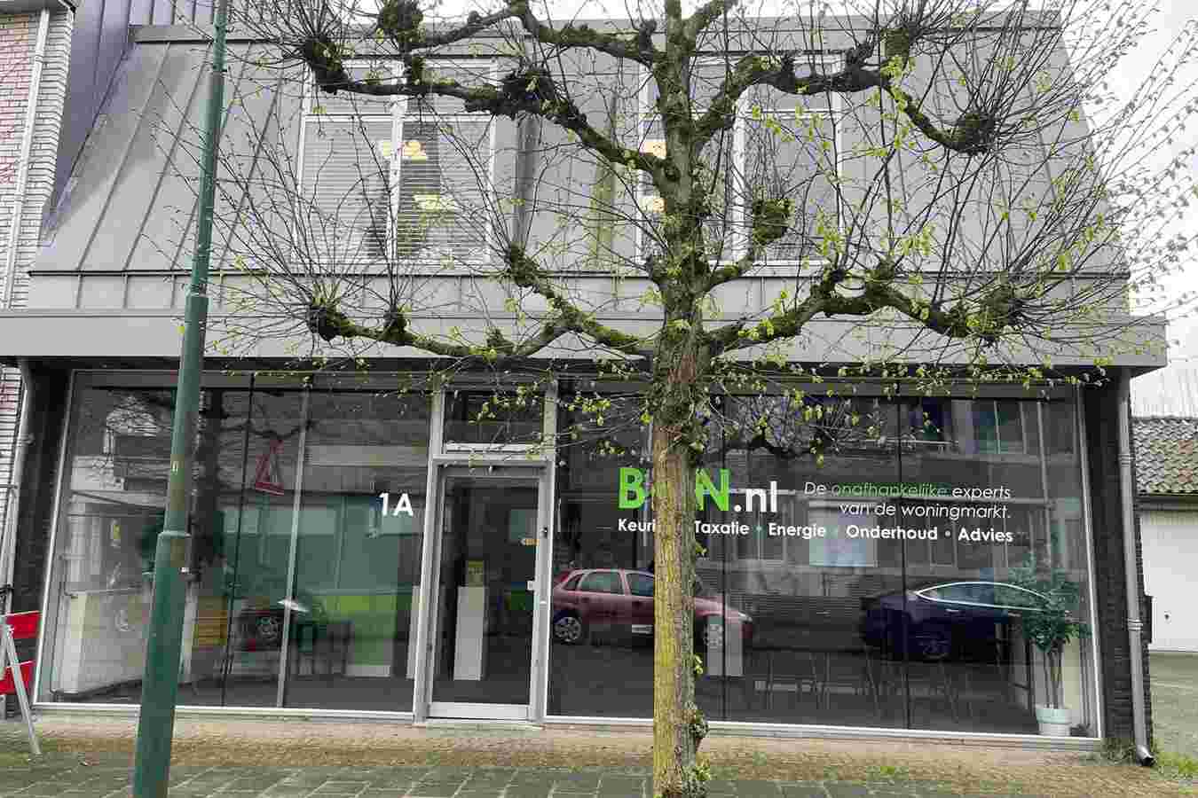Pastoor Vermuntstraat 1