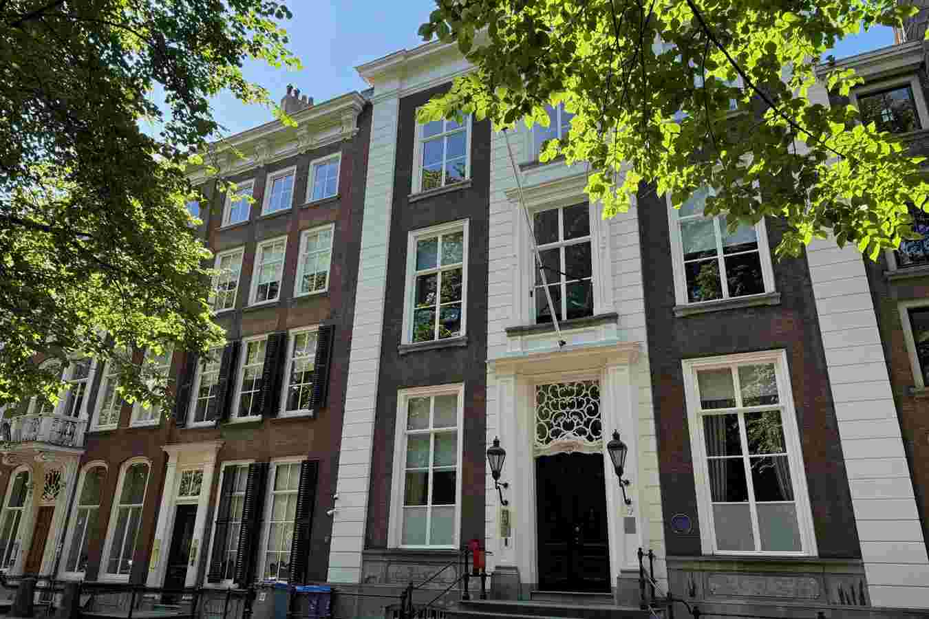 Lange Voorhout 30-32