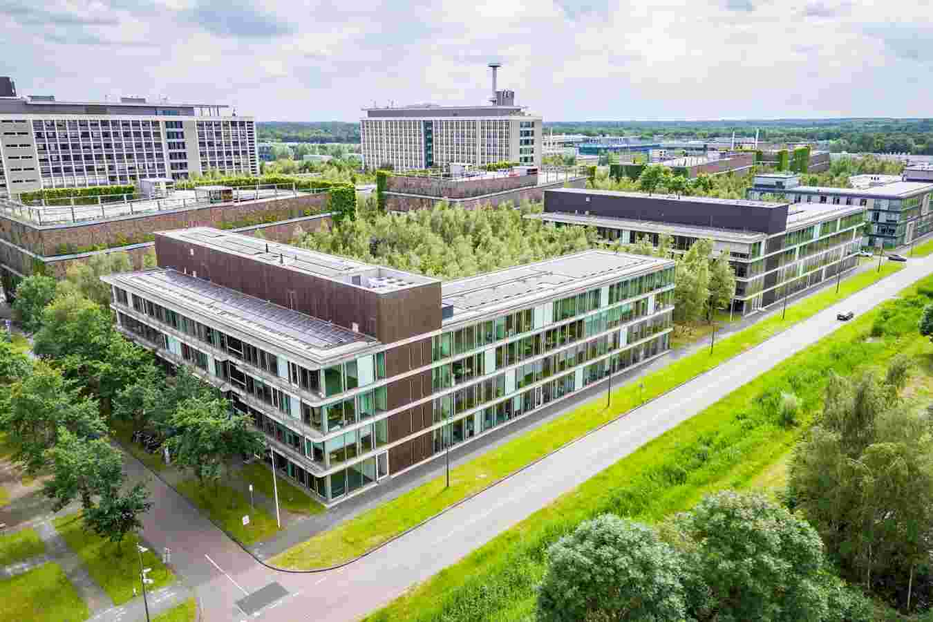High Tech Campus 32