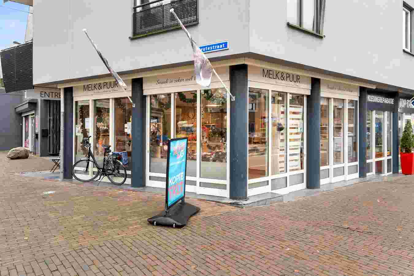 Grotestraat 103