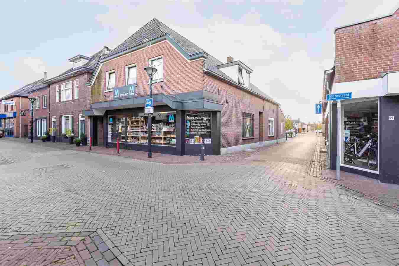 Grotestraat 57