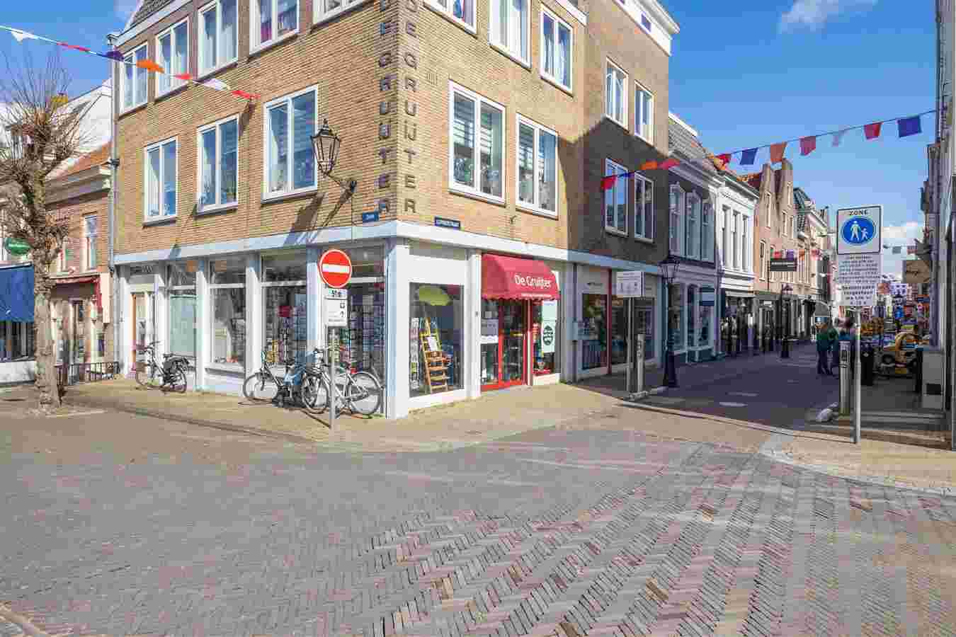 Lopikerstraat 2