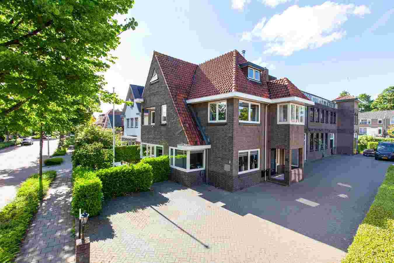 Graaf Florisweg 113-115