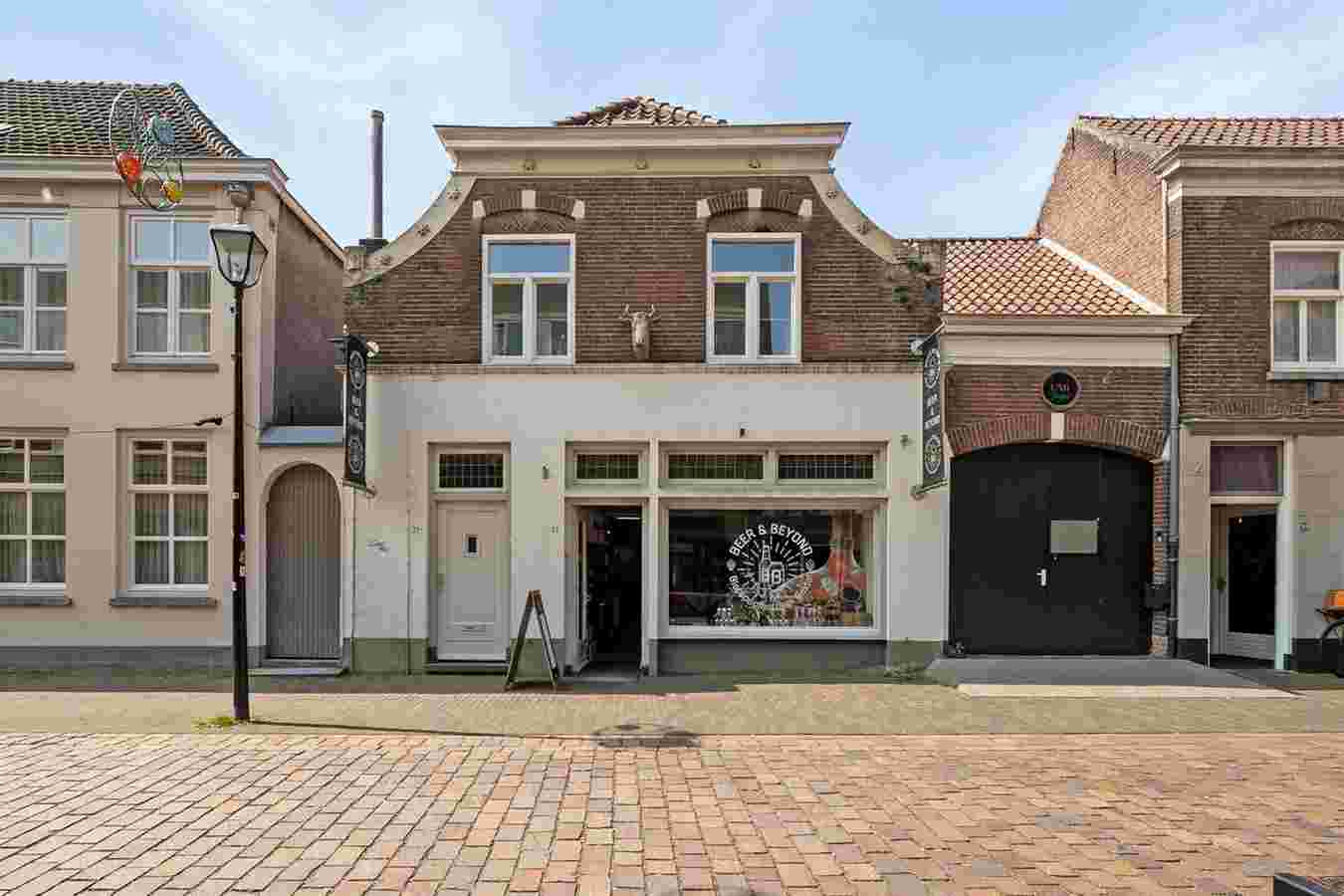 Rechterstraat 32