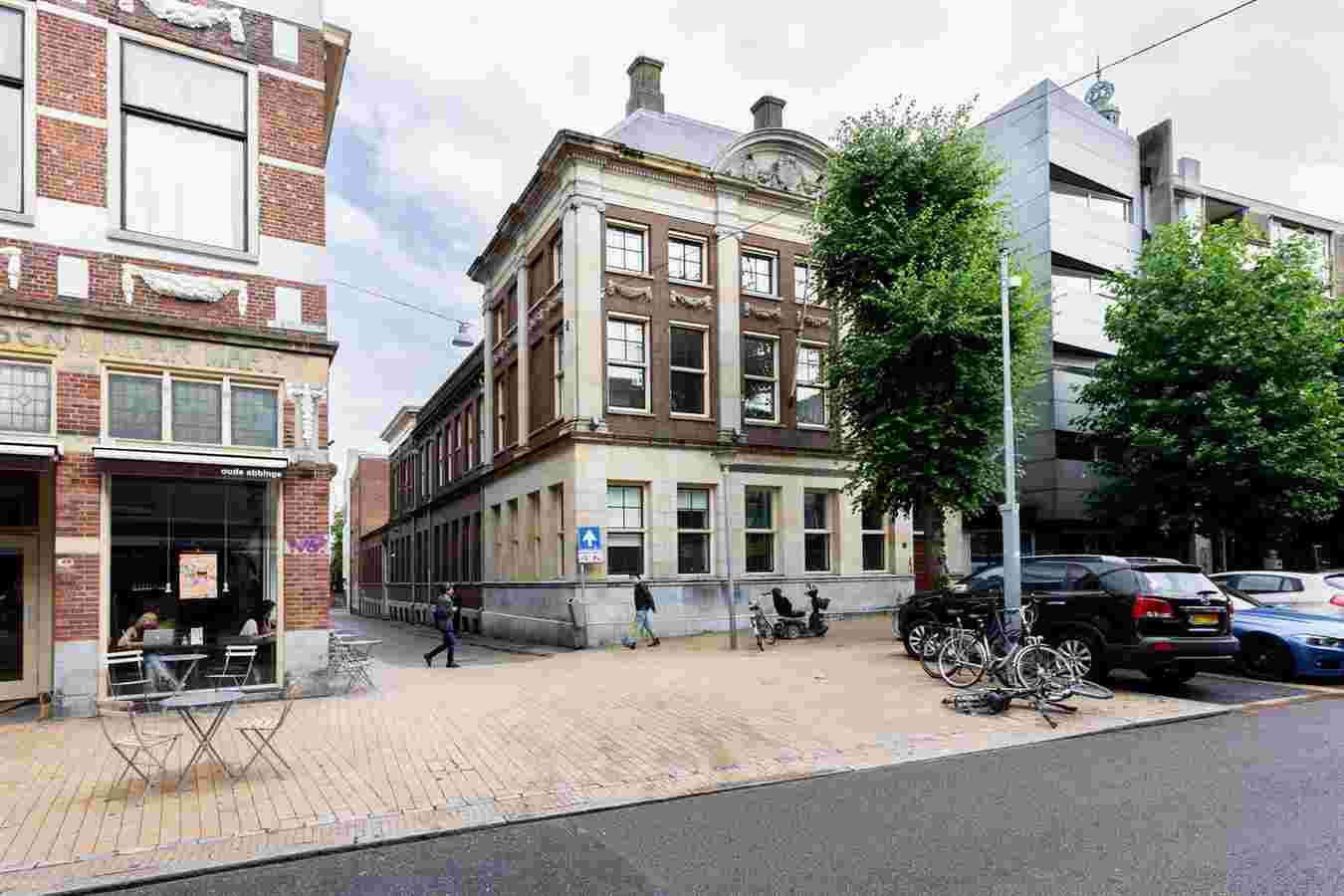 Oude Ebbingestraat 25