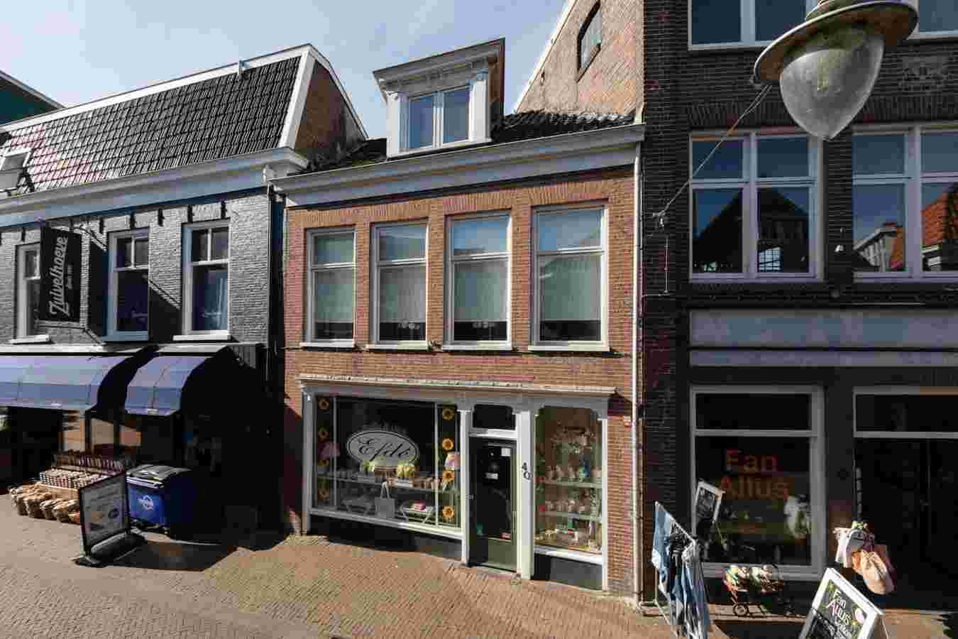 Kruizebroederstraat 40