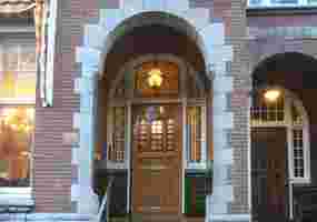 Van Eeghenstraat 108H