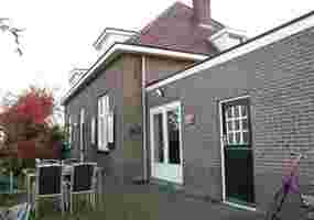 Broekstraat 8
