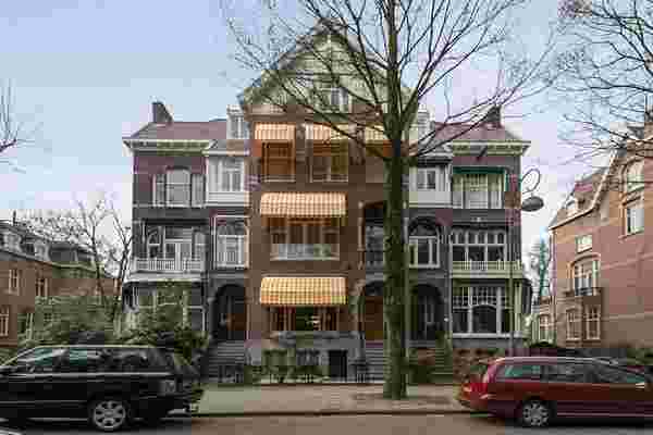 Van Eeghenstraat 108H
