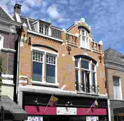 Grotestraat 9