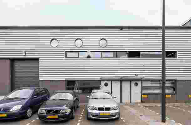 Plotterstraat 15