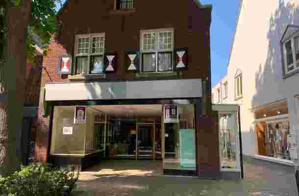 Dorpsstraat 27