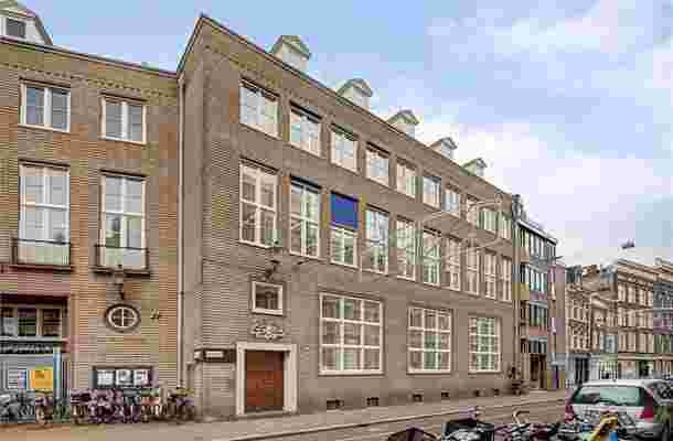 Sint Antoniesbreestraat 16