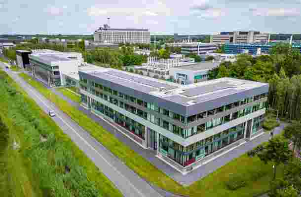 High Tech Campus 25
