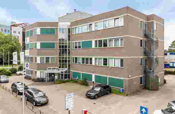 Dokter Stolteweg 1-3