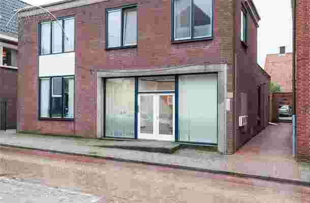 Landstraat 32