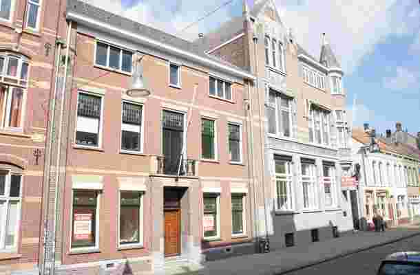 Stationsstraat 43