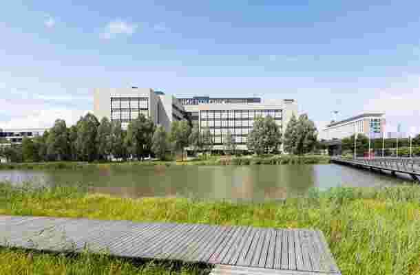 High Tech Campus 5