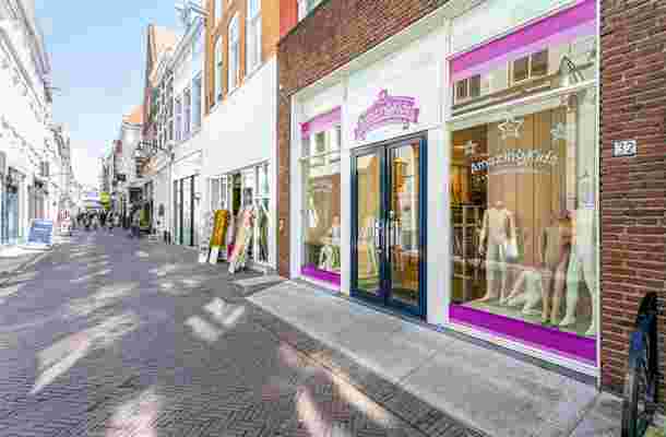Lange Bisschopstraat 32
