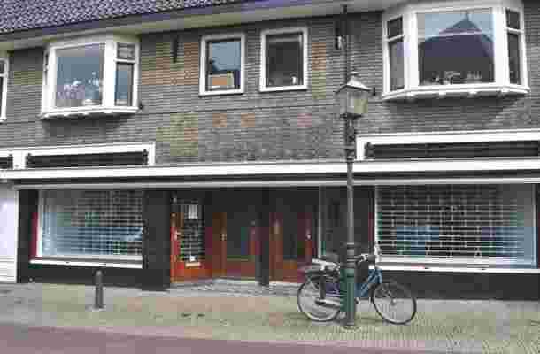 van Schagenstraat 9