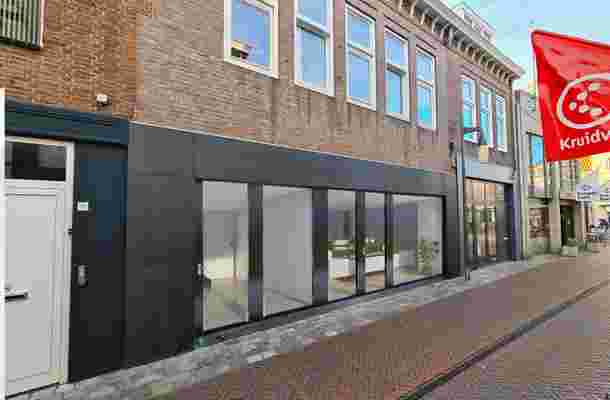 Sint Adriaanstraat 7 *