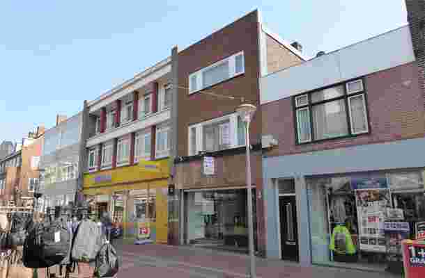 Spoorstraat 42