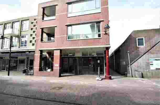 Schoolstraat 16