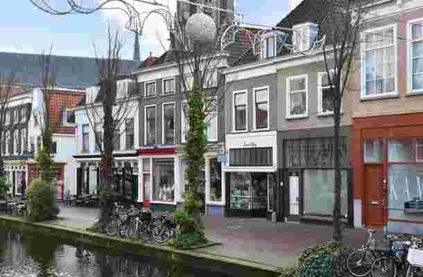 Vrouwjuttenland 25