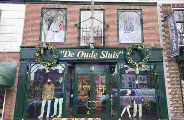 Oude Sluis 10