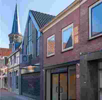 Lange Kerkstraat 12