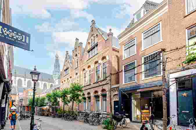 Warmoesstraat 27