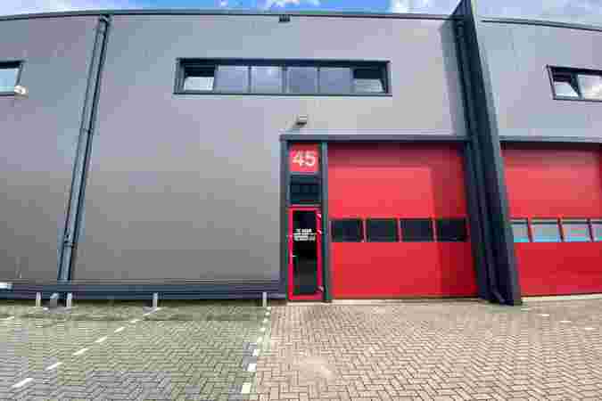 Middelweg 45