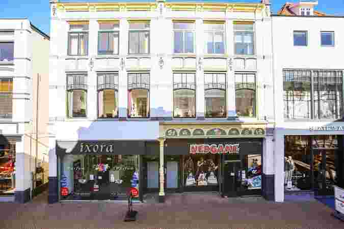 Hoofdstraat 146 -148